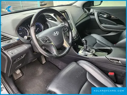 HYUNDAI GRANDEUR HG240 LUXURY