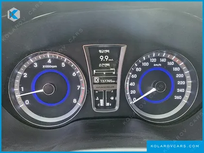 HYUNDAI GRANDEUR HG240 LUXURY
