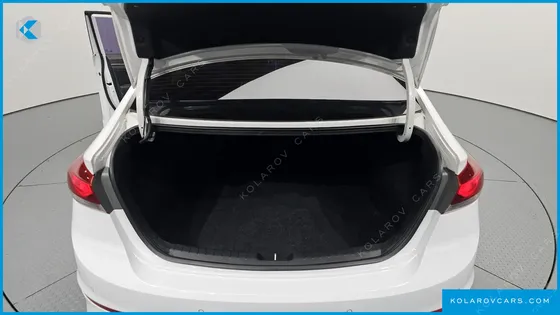 HYUNDAI ELANTRA (AVANTE) 1.6 GDI VALUE PLUS
