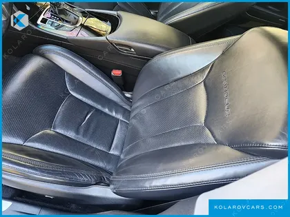 HYUNDAI GRANDEUR HG300 NOBLE