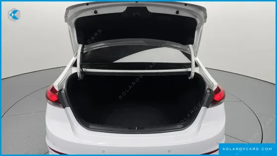 HYUNDAI ELANTRA (AVANTE) 1.6 GDI VALUE PLUS