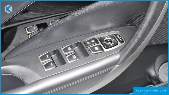 HYUNDAI GRANDEUR HG300 NOBLE