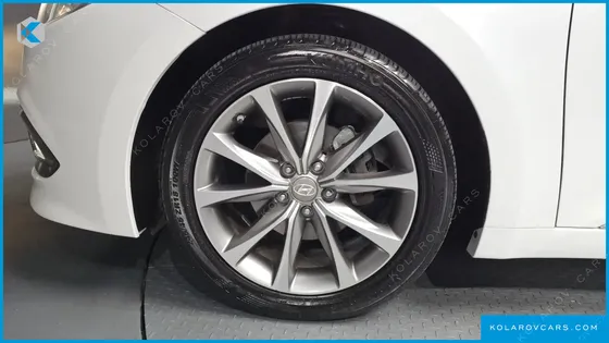 HYUNDAI GRANDEUR HG300 PREMIUM