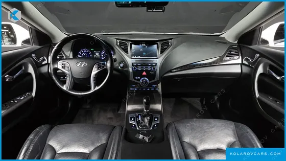 HYUNDAI GRANDEUR HG300 PREMIUM