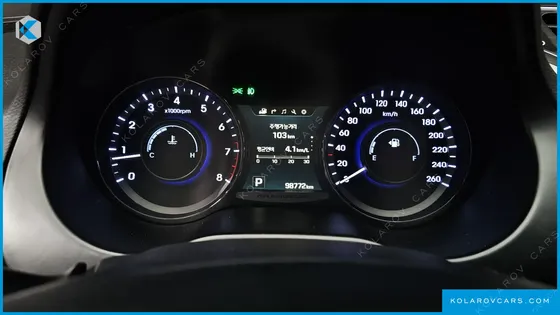 HYUNDAI GRANDEUR HG300 PREMIUM