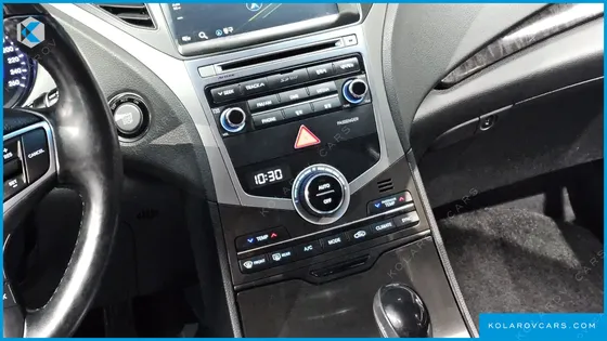 HYUNDAI GRANDEUR HG300 PREMIUM