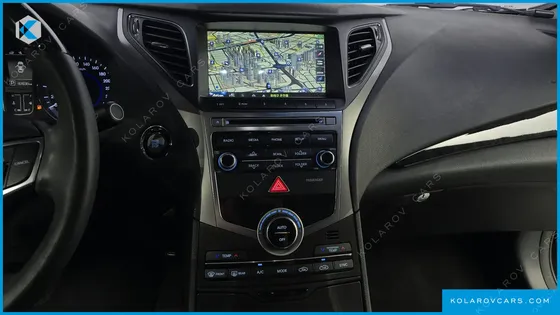 HYUNDAI GRANDEUR HG240 MODERN