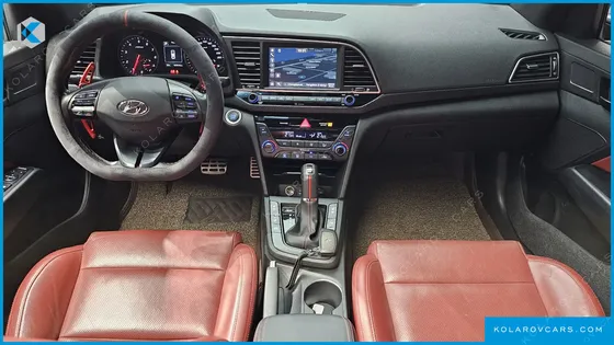 HYUNDAI ELANTRA (AVANTE) 1.6 TURBO SPORT