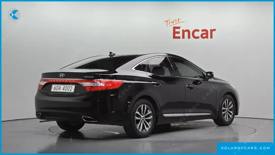 HYUNDAI GRANDEUR HG240 LUXURY