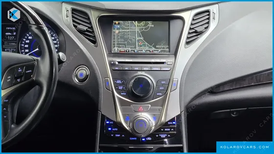 HYUNDAI GRANDEUR HG240 LUXURY