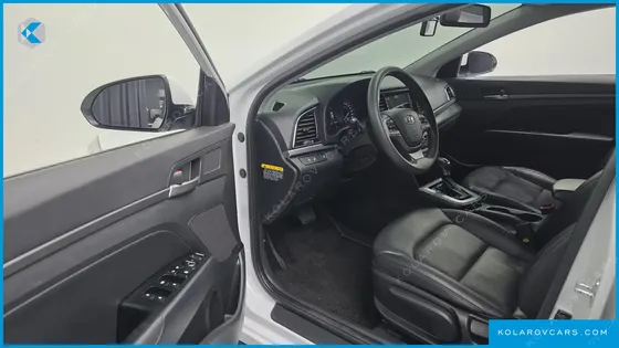 HYUNDAI ELANTRA (AVANTE) 1.6 GDI VALUE PLUS