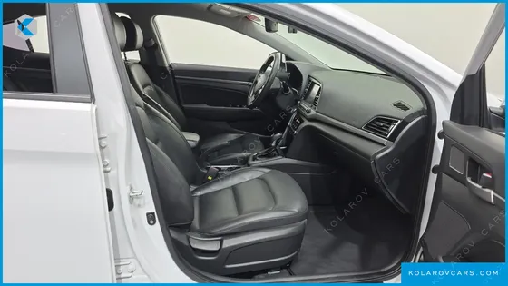 HYUNDAI ELANTRA (AVANTE) 1.6 GDI VALUE PLUS