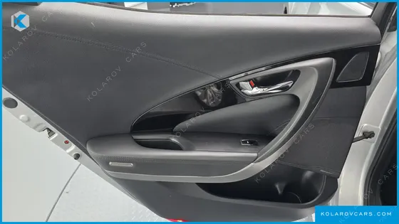 HYUNDAI GRANDEUR HG240 LUXURY