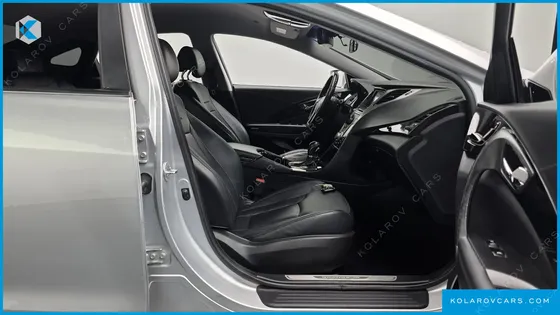 HYUNDAI GRANDEUR HG240 LUXURY