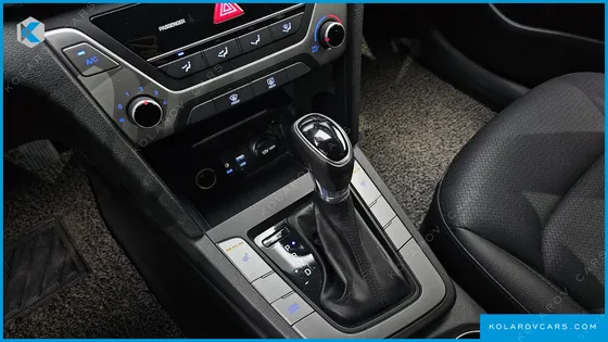 HYUNDAI ELANTRA (AVANTE) 1.6 GDI VALUE PLUS
