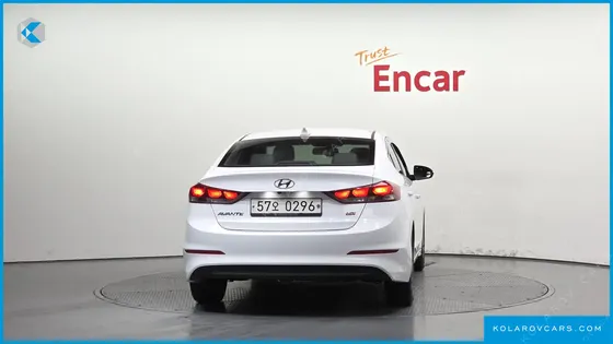 HYUNDAI ELANTRA (AVANTE) 1.6 GDI SMART
