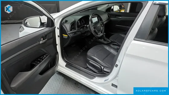 HYUNDAI ELANTRA (AVANTE) 1.6 GDI SMART