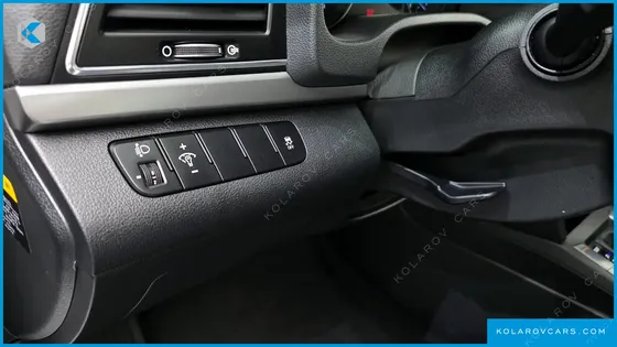 HYUNDAI ELANTRA (AVANTE) 1.6 GDI SMART