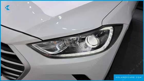 HYUNDAI ELANTRA (AVANTE) 1.6 GDI SMART
