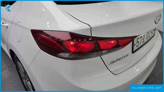 HYUNDAI ELANTRA (AVANTE) 1.6 GDI SMART