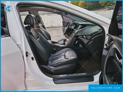 HYUNDAI GRANDEUR HG220 DIESEL PREMIUM