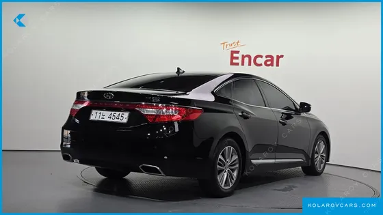 HYUNDAI GRANDEUR HG220 DIESEL MODERN