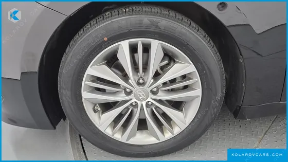 HYUNDAI GRANDEUR HG220 DIESEL MODERN