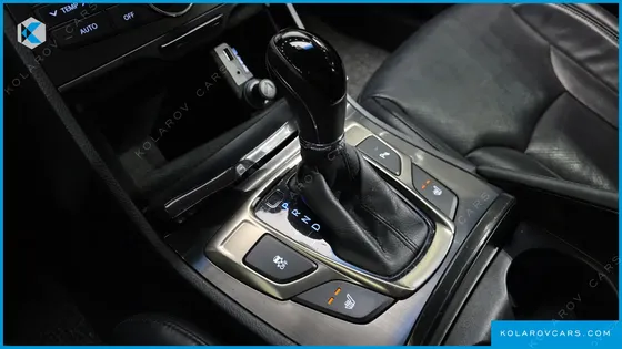 HYUNDAI GRANDEUR LPG HG300 MODERN