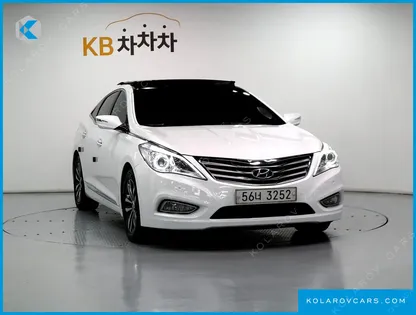 HYUNDAI GRANDEUR HG240 LUXURY