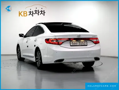 HYUNDAI GRANDEUR HG240 LUXURY