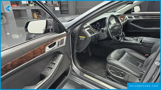 HYUNDAI GENESIS G330 PREMIUM AWD
