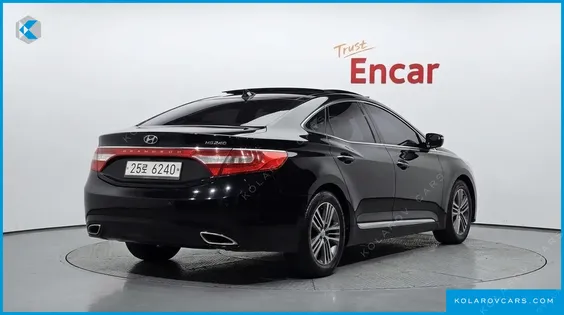 HYUNDAI GRANDEUR HG240 MODERN