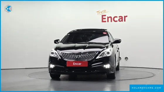 HYUNDAI GRANDEUR HG240 MODERN