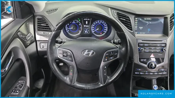 HYUNDAI GRANDEUR HG240 MODERN