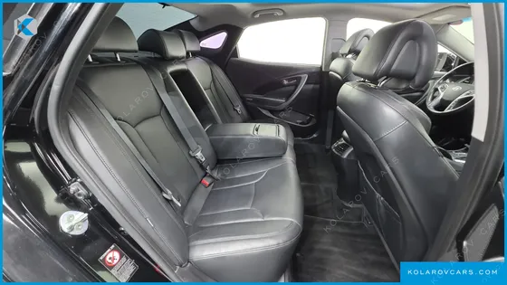 HYUNDAI GRANDEUR HG240 MODERN