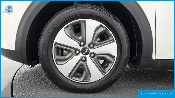 KIA NIRO LUXURY
