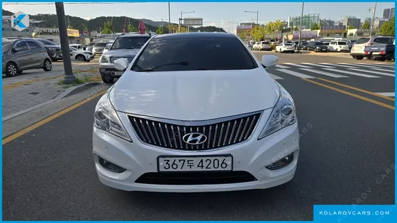 HYUNDAI GRANDEUR HG240 MODERN