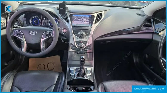 HYUNDAI GRANDEUR HG240 MODERN