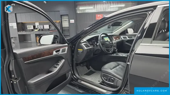 HYUNDAI GENESIS G330 MODERN AWD