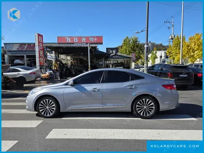 HYUNDAI GRANDEUR HG300 EXCLUSIVE