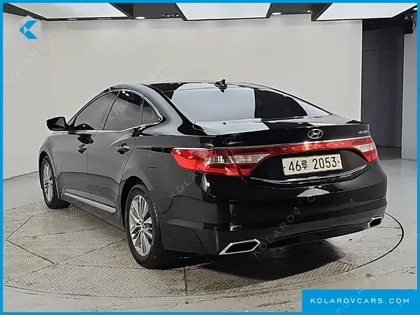HYUNDAI GRANDEUR HG240 MODERN COLLECTION