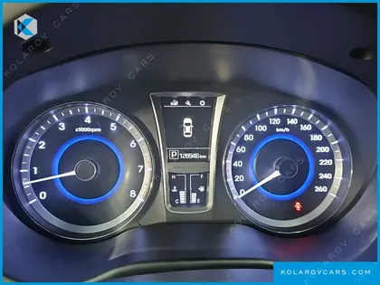 HYUNDAI GRANDEUR HG240 MODERN COLLECTION