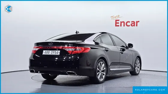HYUNDAI GRANDEUR HG220 DIESEL PREMIUM COLLECTION