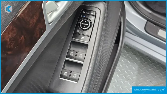 HYUNDAI GENESIS G330 PREMIUM AWD