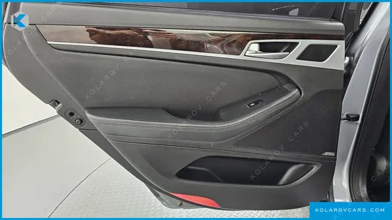 HYUNDAI GENESIS G330 PREMIUM AWD