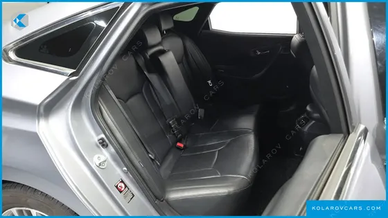 HYUNDAI GRANDEUR LPG HG300 HANDICAPPED ONLY