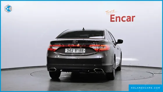 HYUNDAI GRANDEUR HG240 MODERN