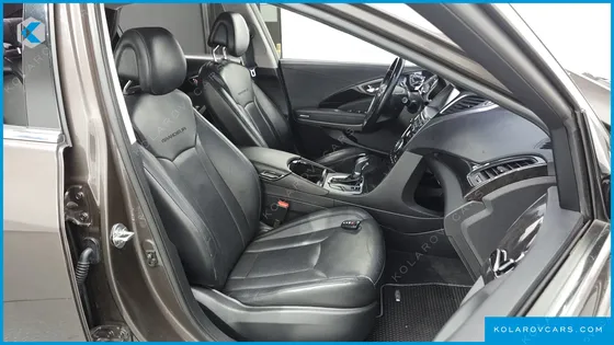 HYUNDAI GRANDEUR HG240 MODERN