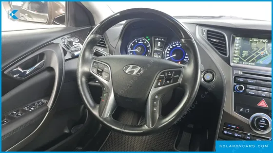 HYUNDAI GRANDEUR HG240 MODERN
