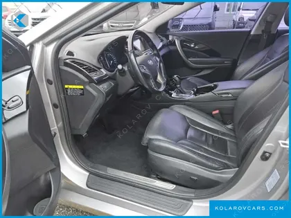 HYUNDAI GRANDEUR HG240 LUXURY